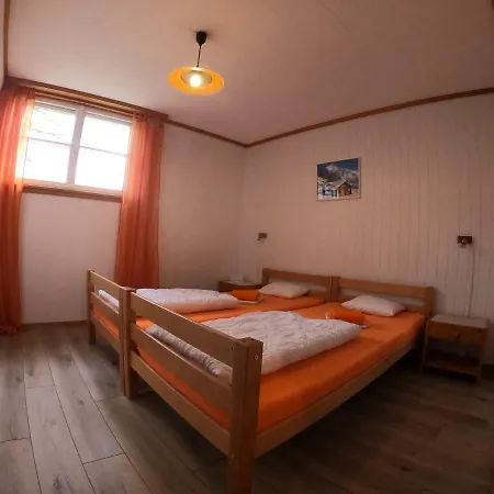 Ostello Downtown - Unique Simple Central Grindelwald