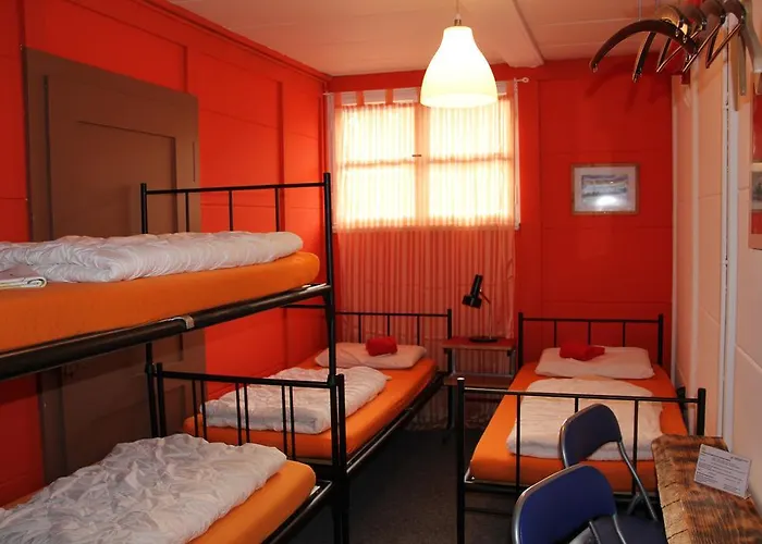 Downtown - Unique Simple Central