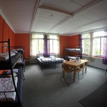 Downtown Hostel *
