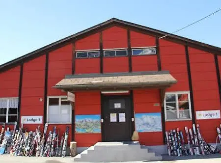 Downtown Hostel *